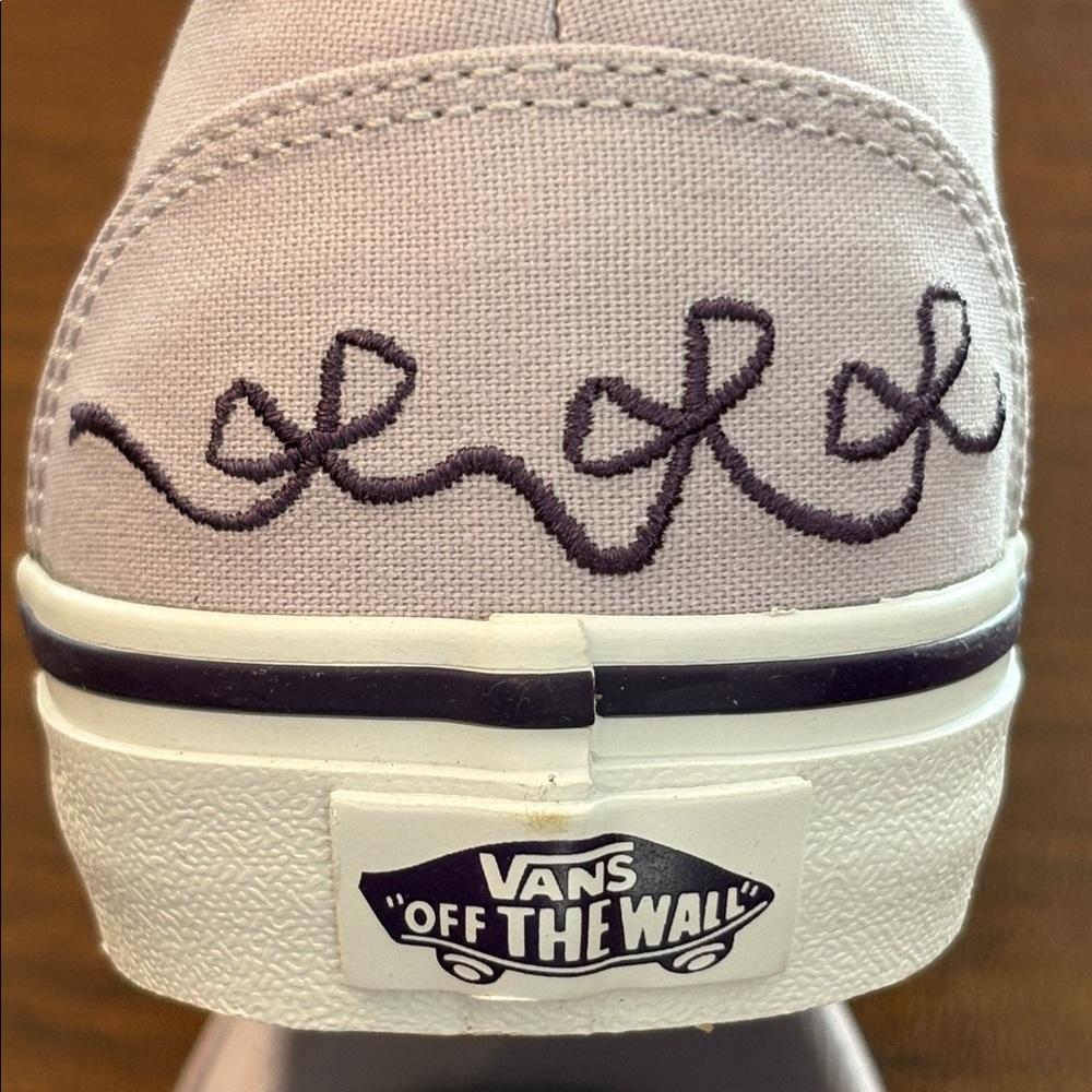 Vans Asher Mono Embroidery Lilac Slip On Women’s Shoes - Picture 13 of 14